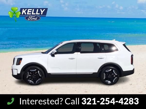 Used 2024 Kia Telluride EX w/ EX Captain's Chair Package image 1