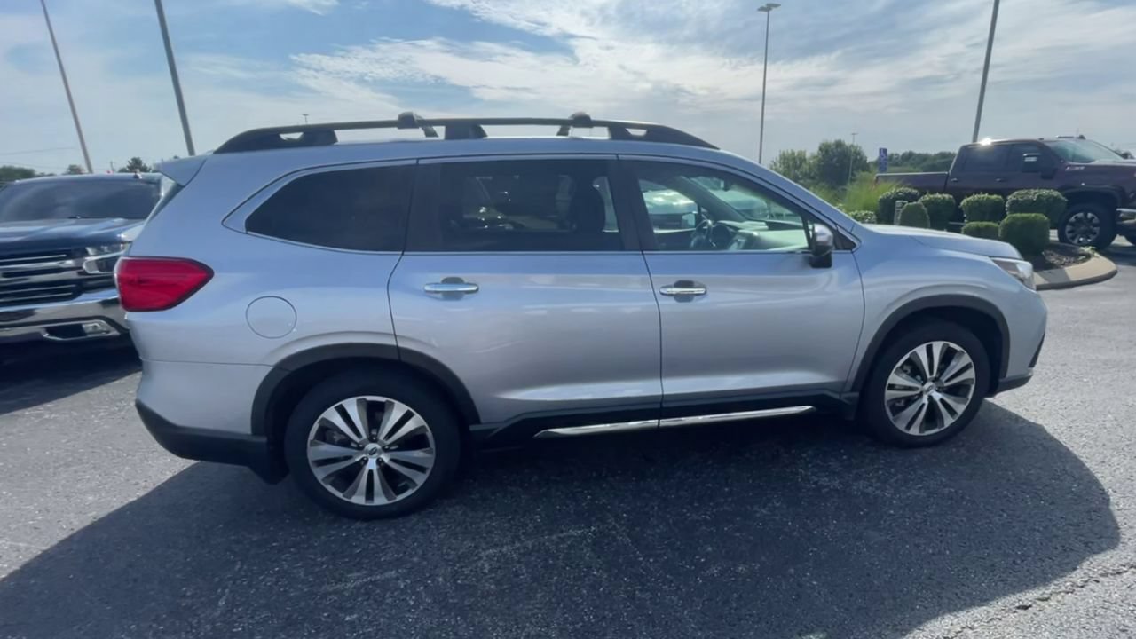 Used 2022 Subaru Ascent Touring w/ Popular Package #2A AWD/4WD image 2