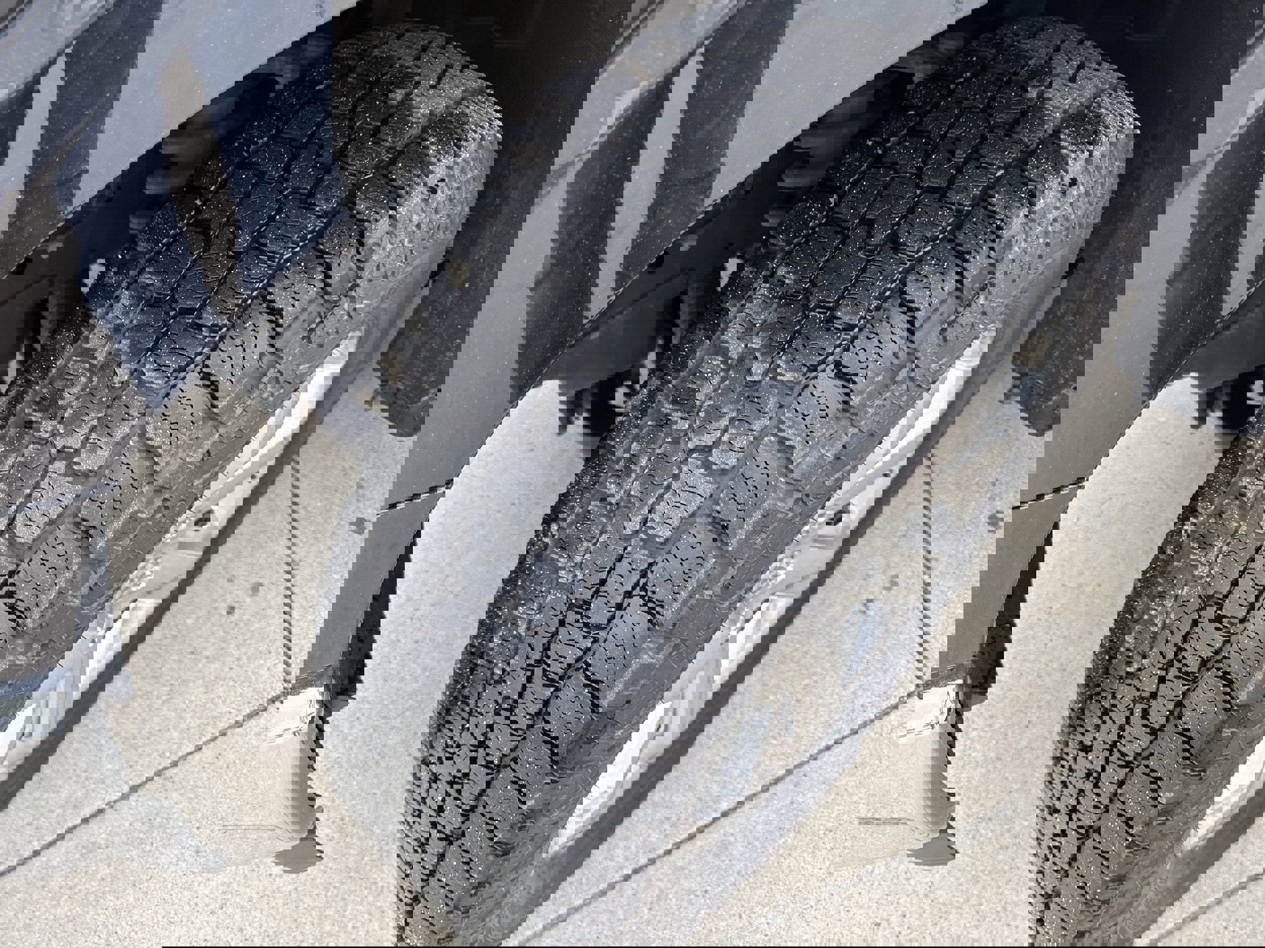 Used 2023 Ford F150 Lariat w/ Equipment Group 502A High image 10