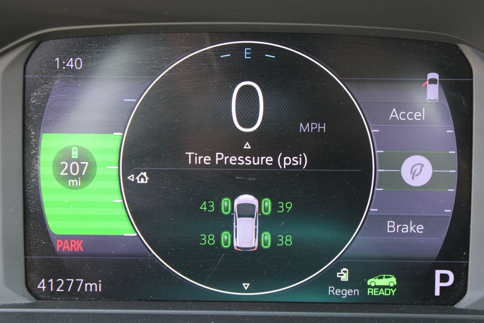 Used 2022 Chevrolet Bolt LT w/ Infotainment Package FWD image 35
