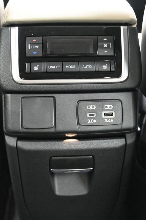 New 2026 Subaru Ascent Limited AWD/4WD image 23
