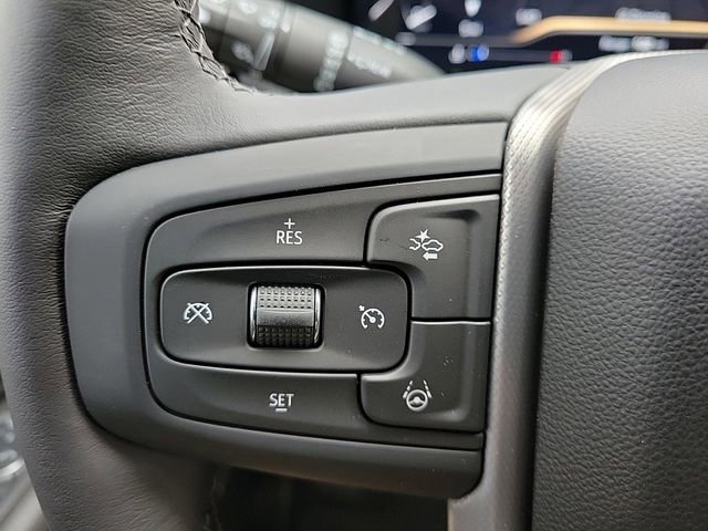 New 2024 GMC Yukon Denali w/ Advanced Technology Package image 27