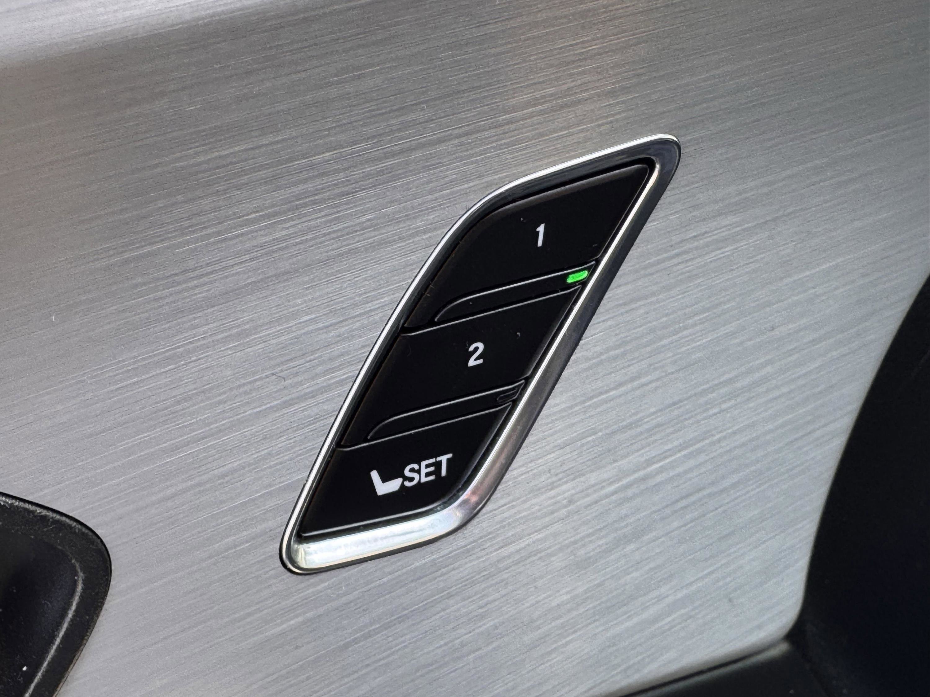 Used 2021 Acura TLX SH-AWD image 5