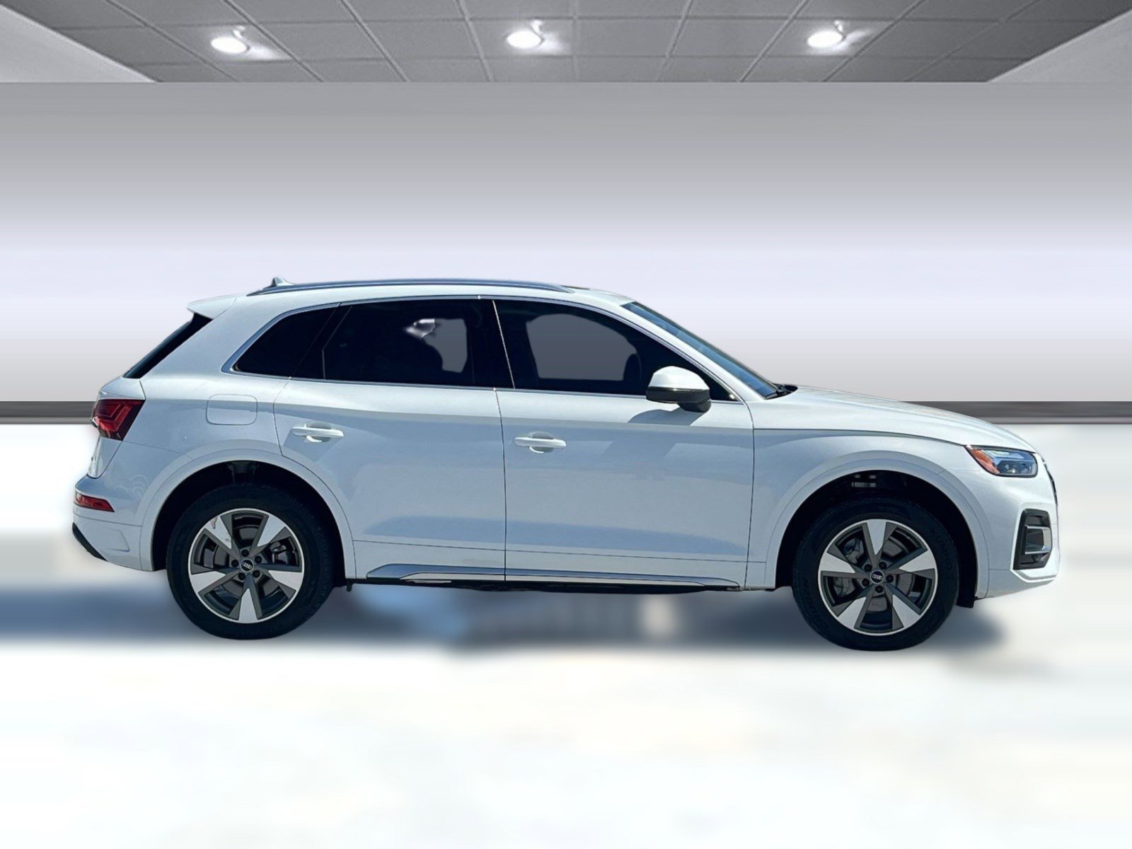 Certified 2023 Audi Q5 2.0T Premium w/ Convenience Package image 8