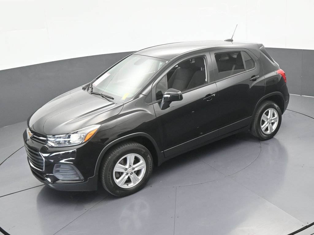 Used 2022 Chevrolet Trax LS AWD/4WD image 40