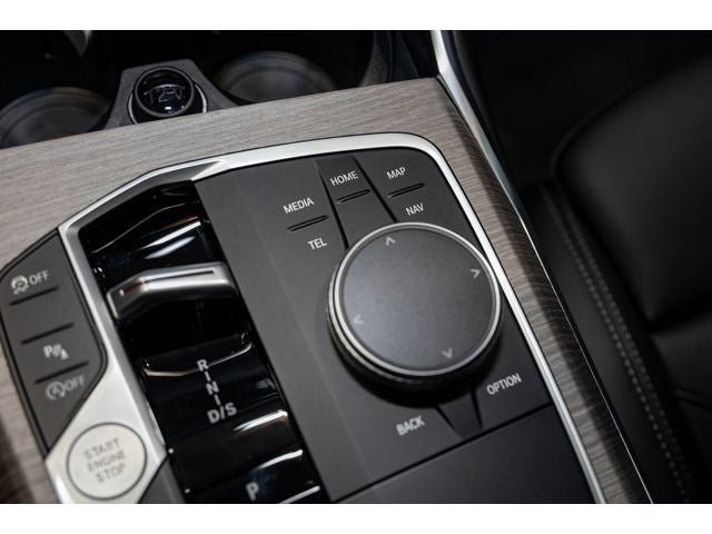 New 2026 BMW 330i xDrive Sedan w/ Convenience Package image 63