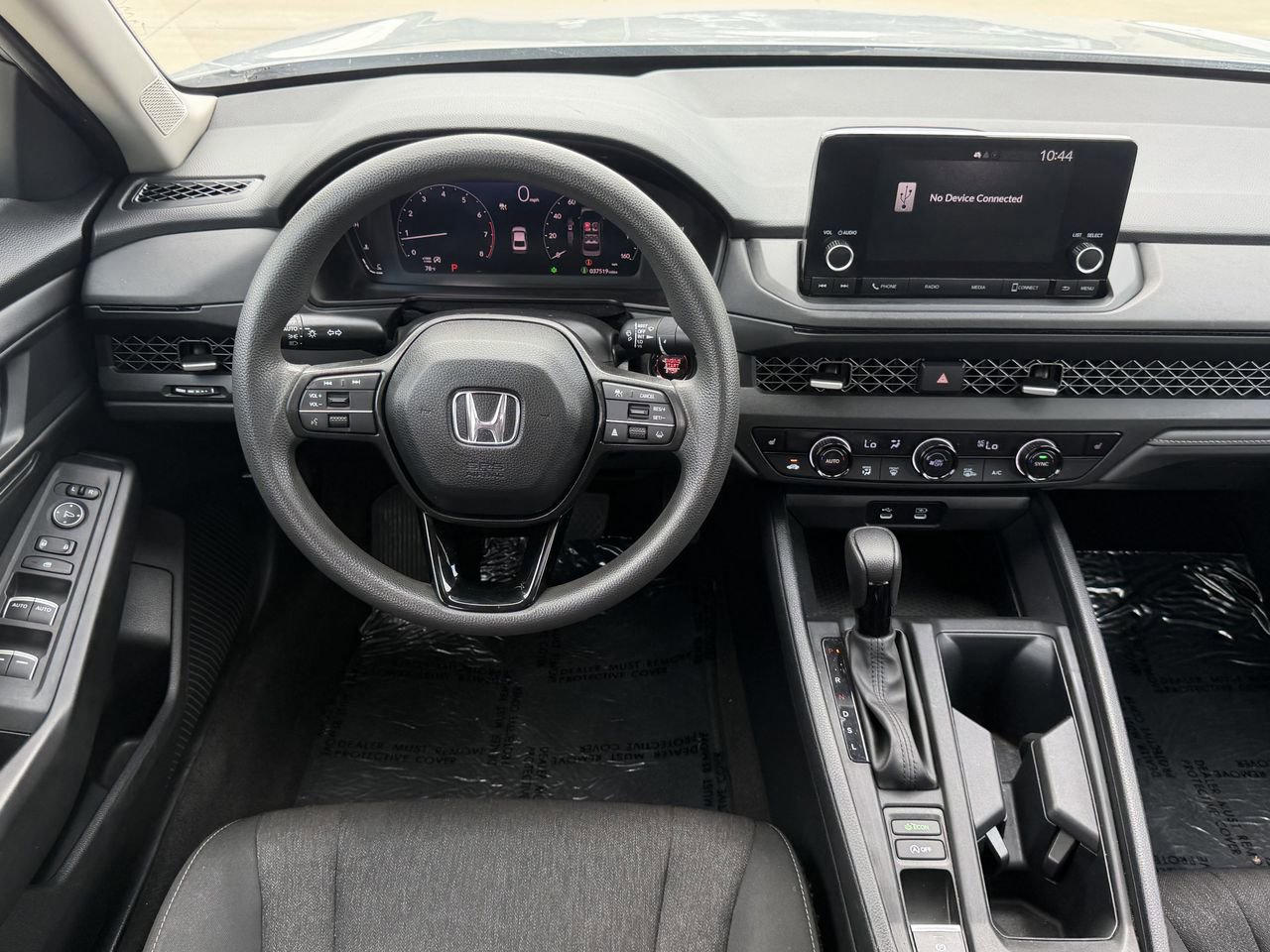 Used 2023 Honda Accord EX image 9