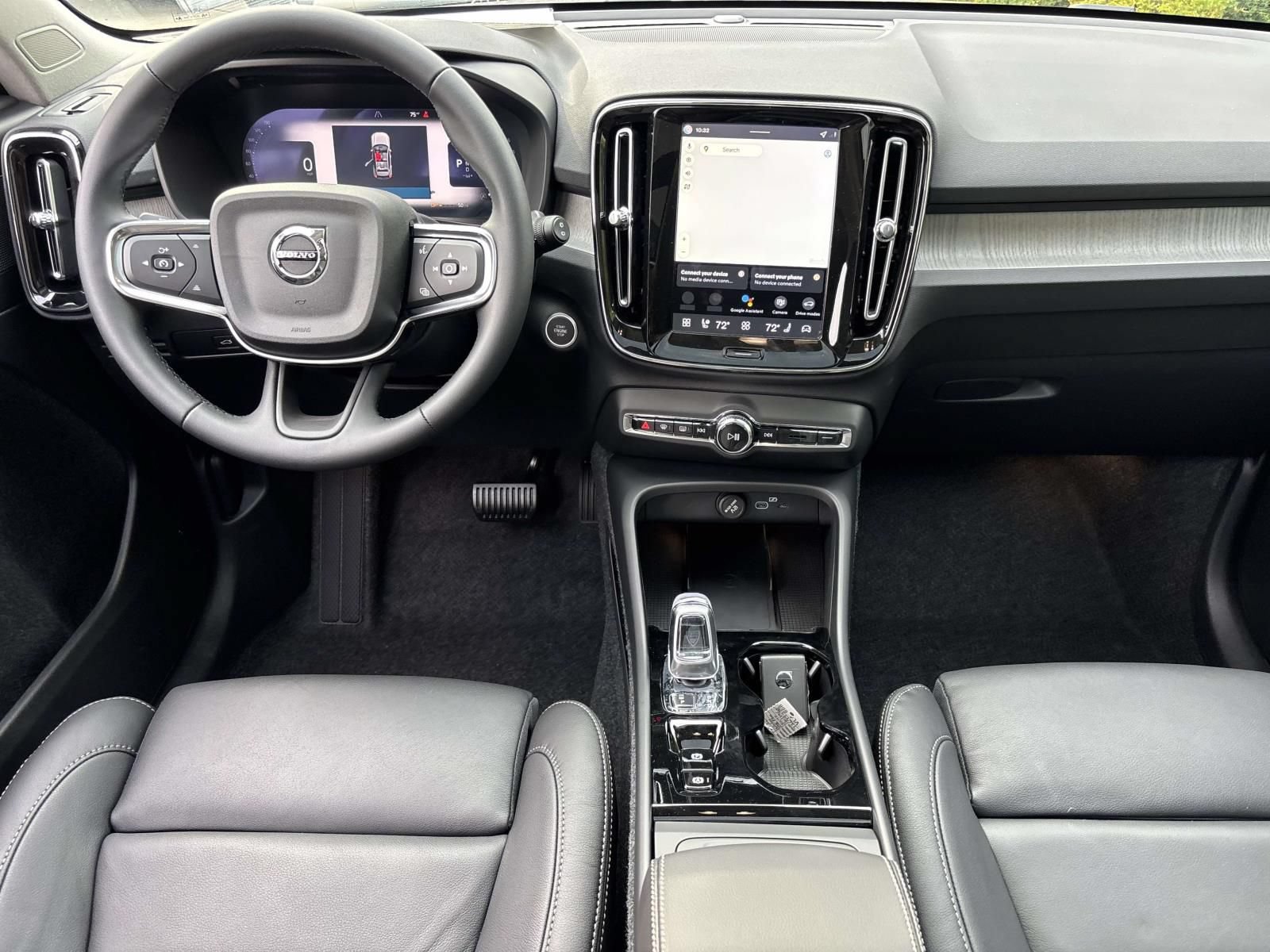 New 2026 Volvo XC40 B5 Plus w/ Protection Package Premier AWD/4WD image 28