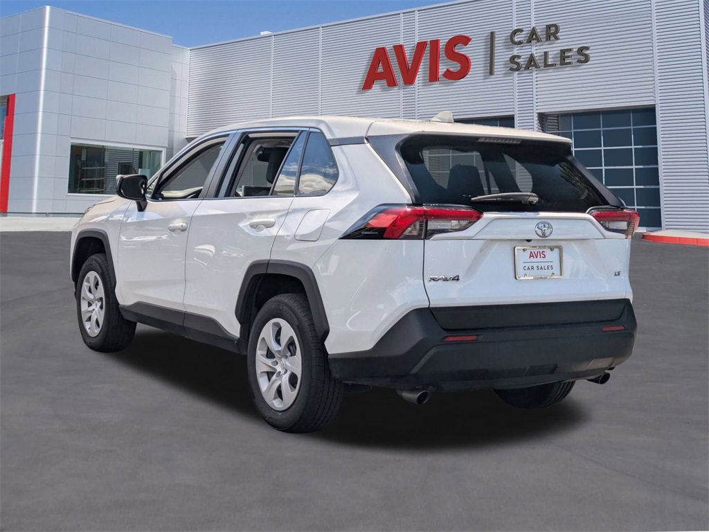 Used 2025 Toyota RAV4 LE image 9