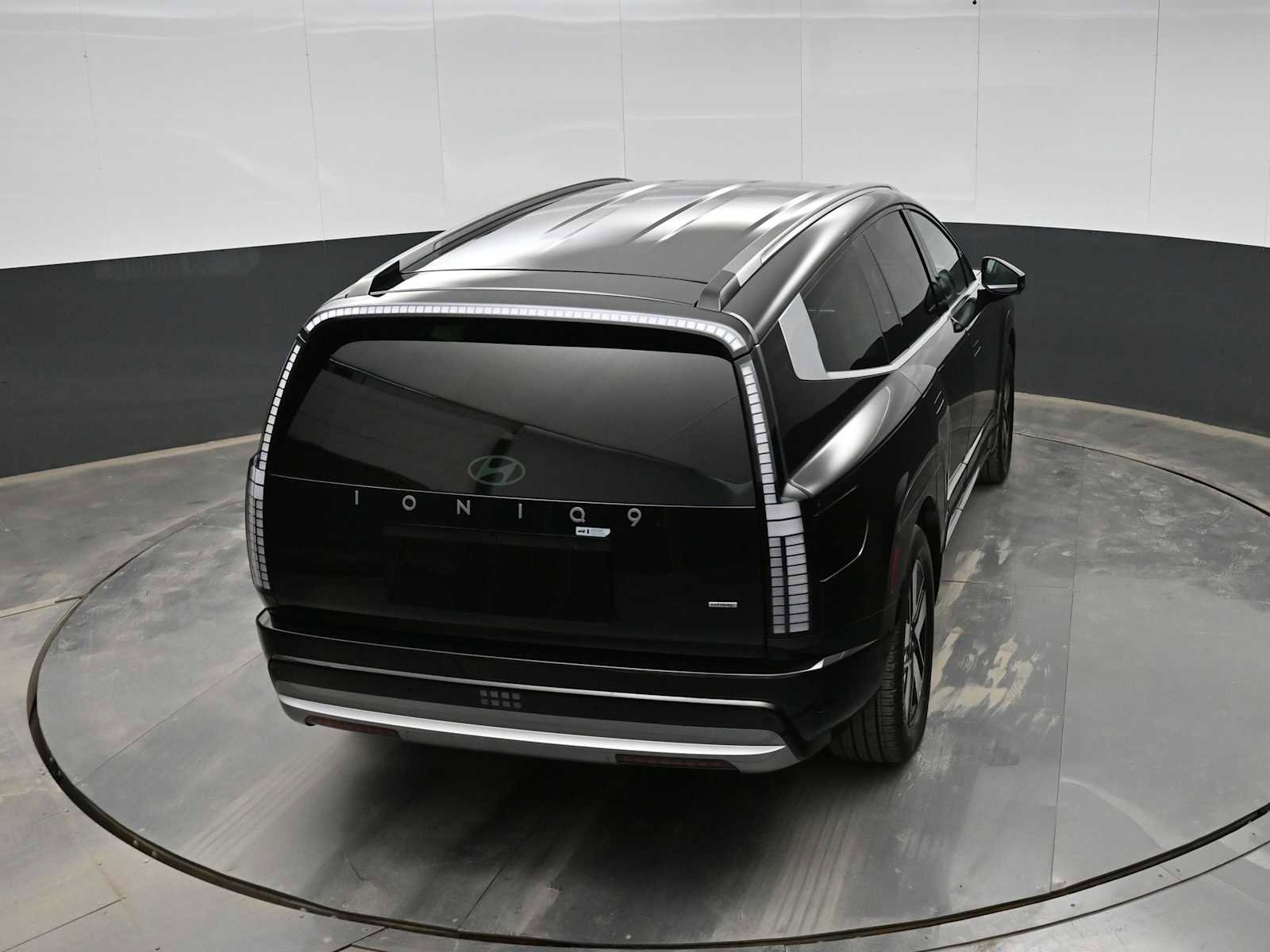 New 2026 Hyundai Ioniq 9 SEL image 27