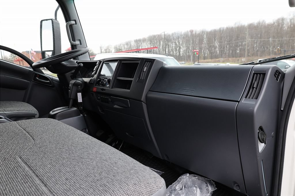 New 2025 Chevrolet Low Cab Forward 5500XG RWD image 19