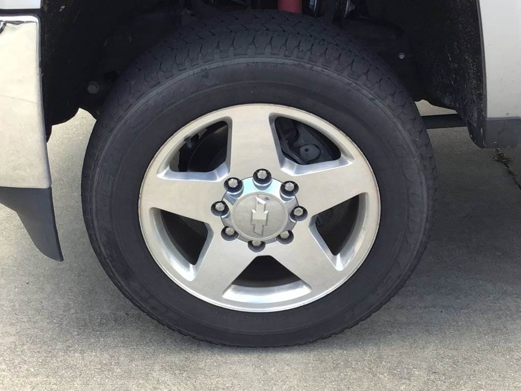 Used 2015 Chevrolet Silverado 2500 LTZ w/ Duramax Plus Package image 11