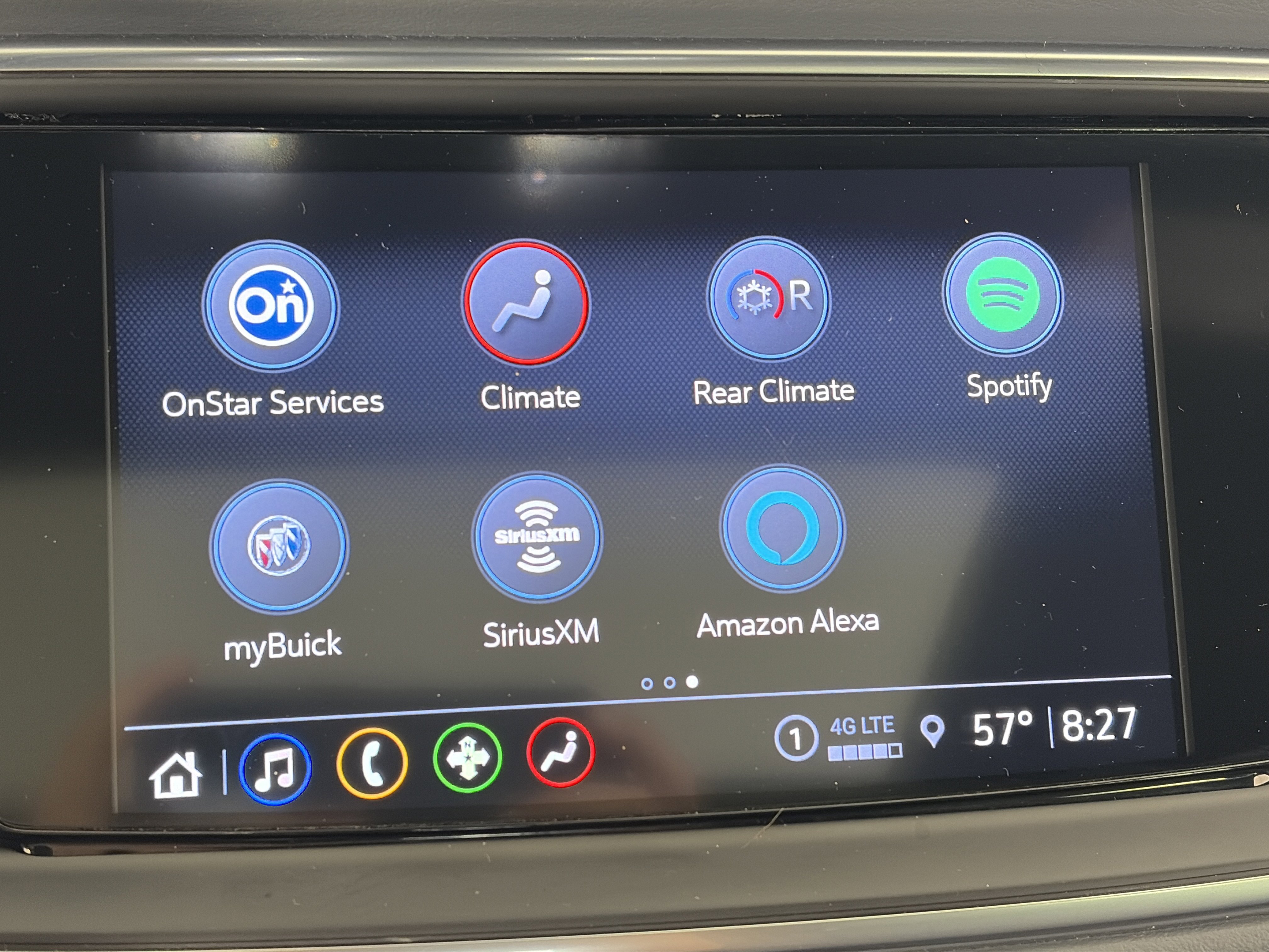 Used 2024 Buick Enclave Essence w/ Experience Buick Package AWD/4WD image 18