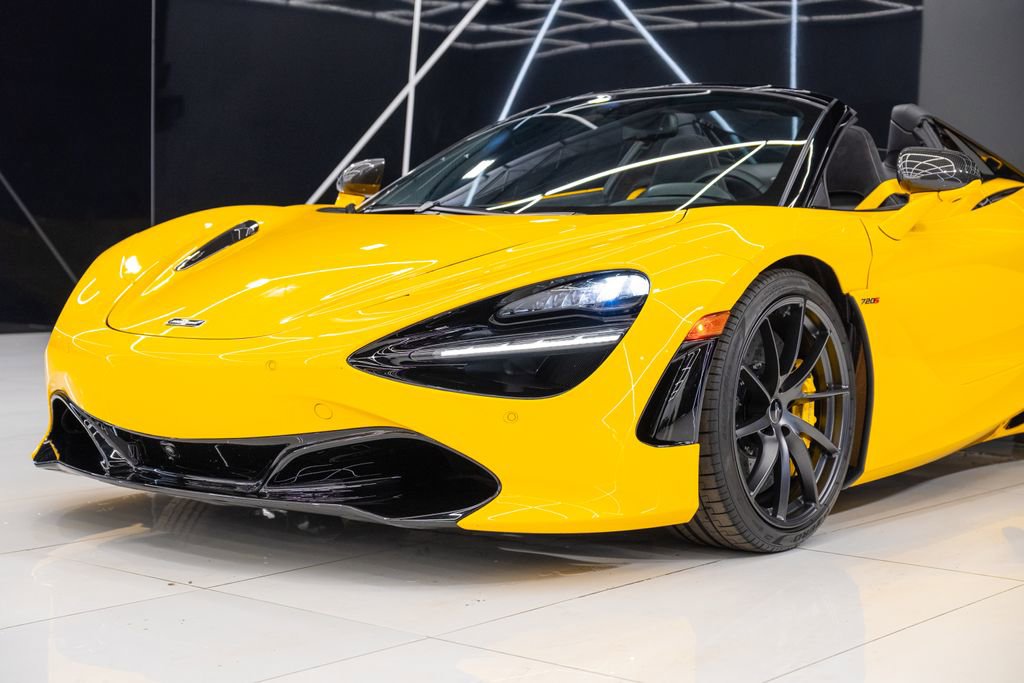 Used 2023 McLaren 720S Luxury image 4