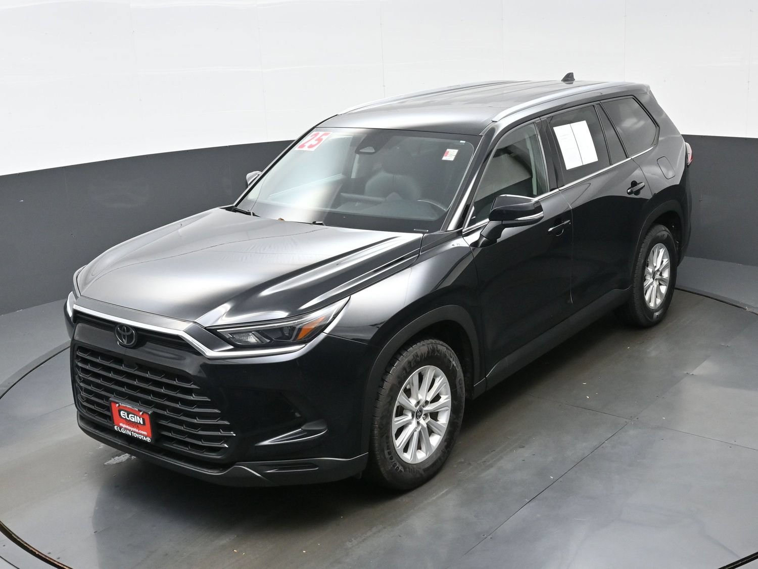 Used 2025 Toyota Grand Highlander AWD image 37