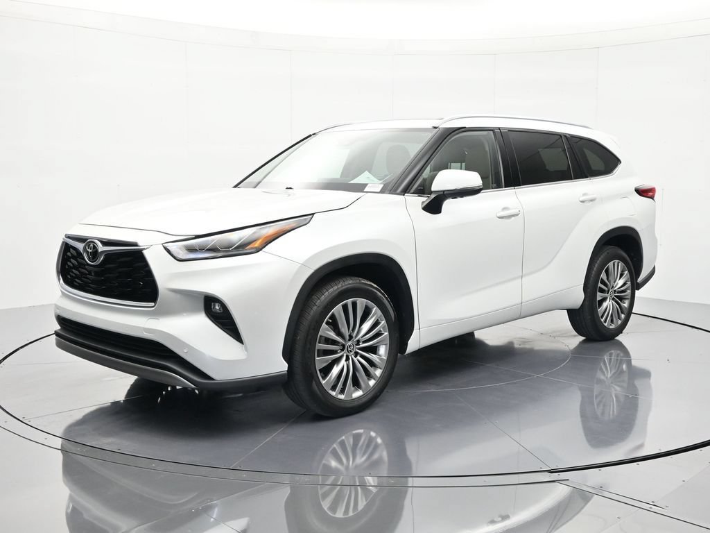 Used 2022 Toyota Highlander Platinum