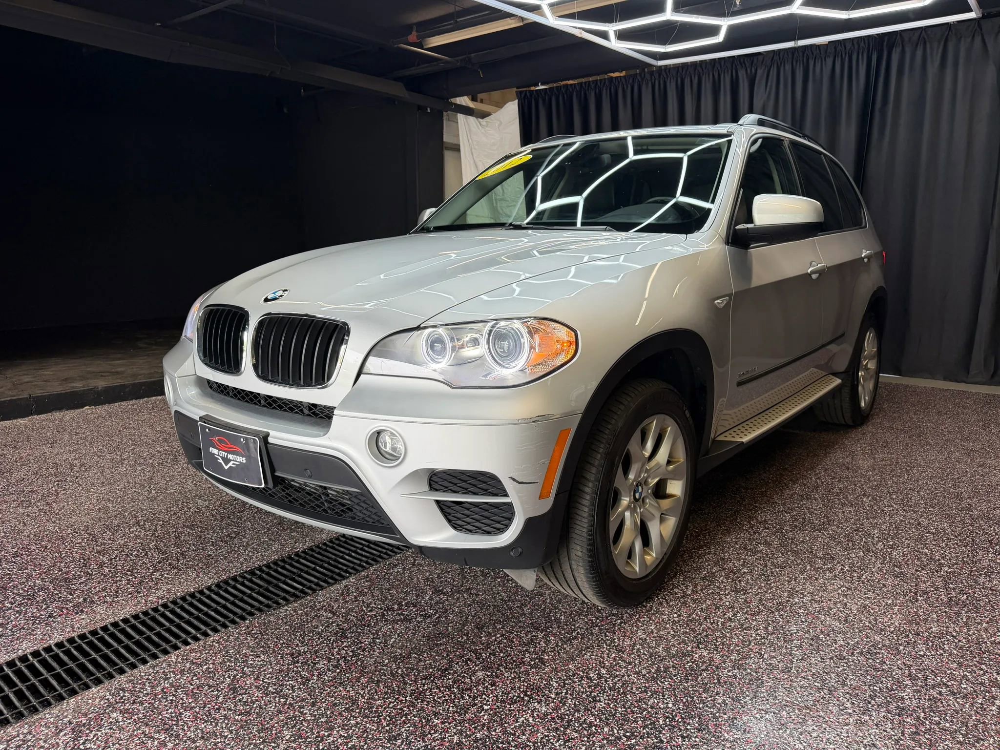 Used 2012 BMW X5 xDrive35i AWD/4WD image 3