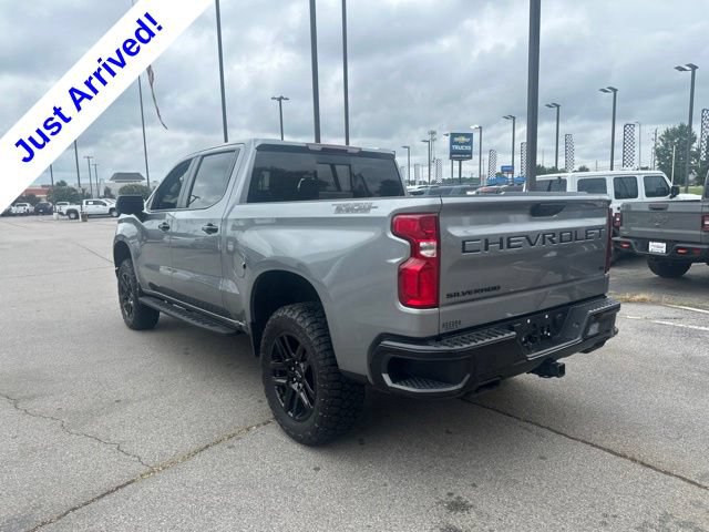 Used 2026 Chevrolet Silverado 1500 LT Trail Boss w/ LT Trail Boss Premium Package AWD/4WD image 5
