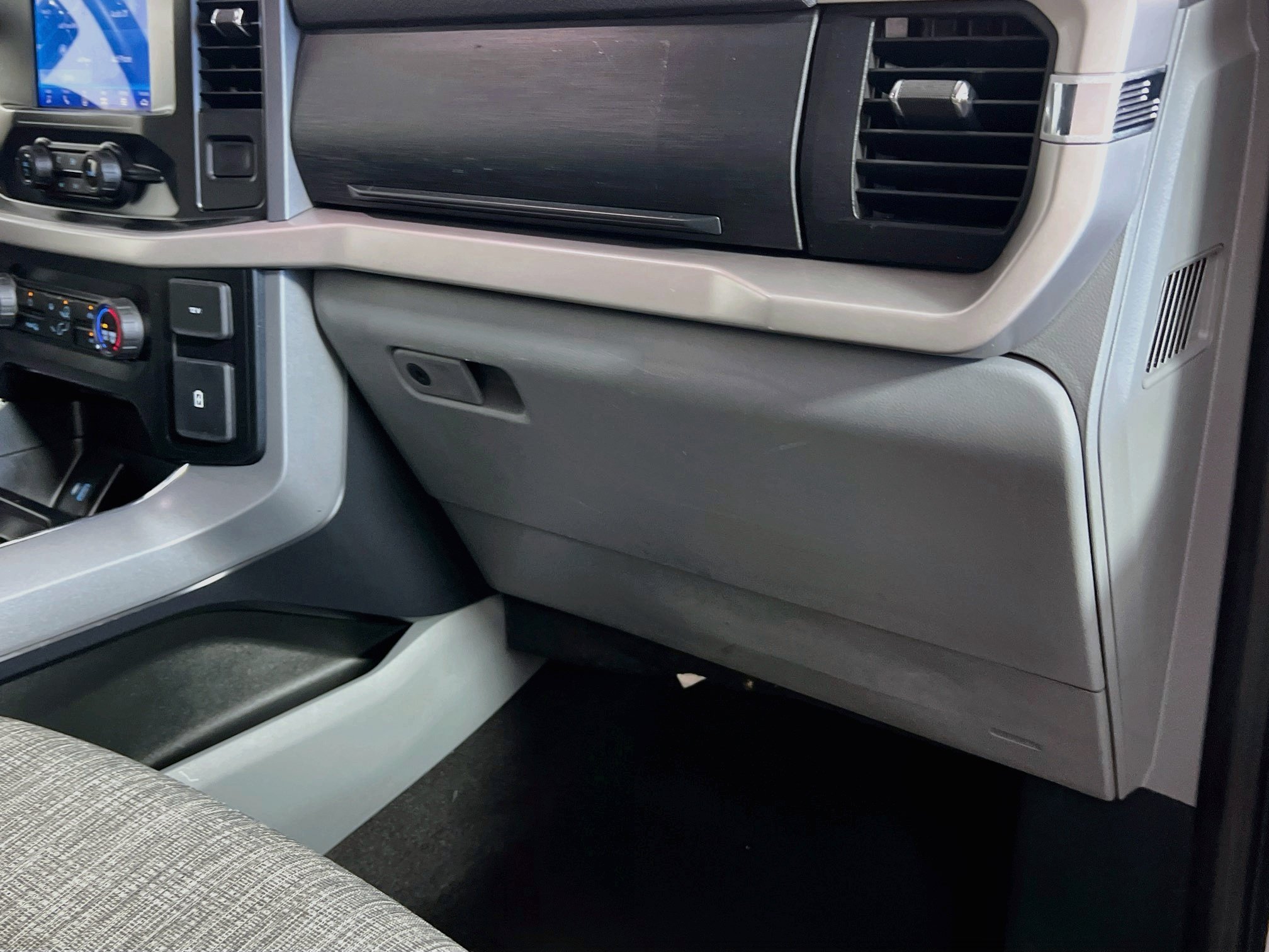 Used 2023 Ford F150 XLT AWD/4WD image 33