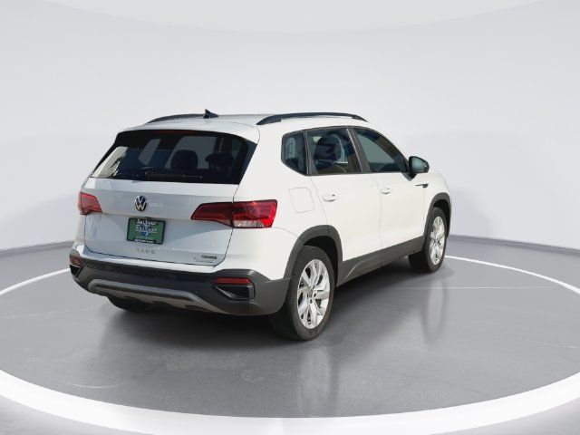 Used 2023 Volkswagen Taos S w/ Driver Assistance Package AWD/4WD image 14