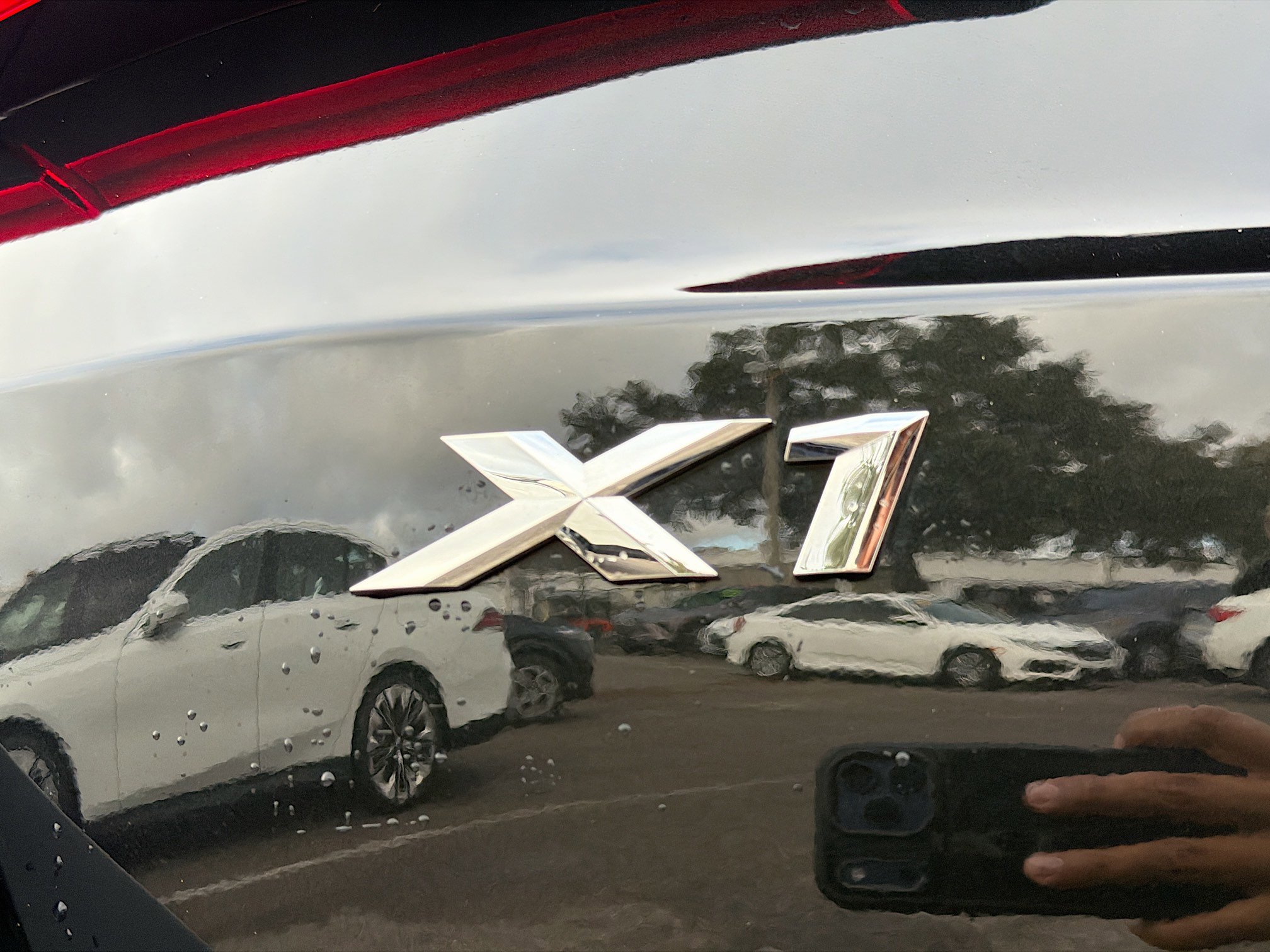 Used 2025 BMW X1 xDrive28i w/ Technology Package image 11