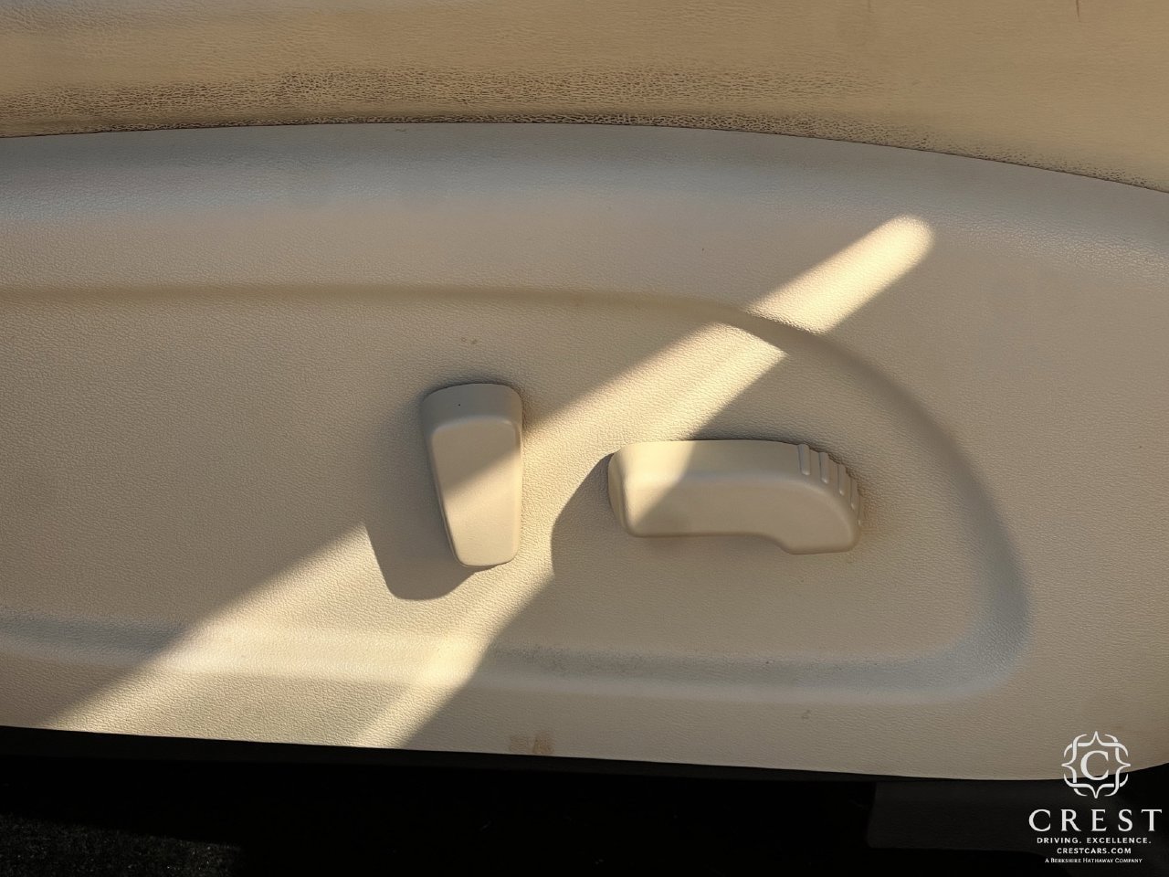 Used 2019 INFINITI QX60 Luxe w/ Essential Package FWD image 27