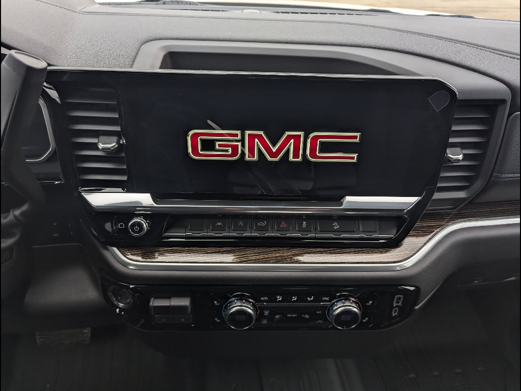 New 2026 GMC Sierra 1500 SLE w/ X31 Off-Road Package AWD/4WD image 24