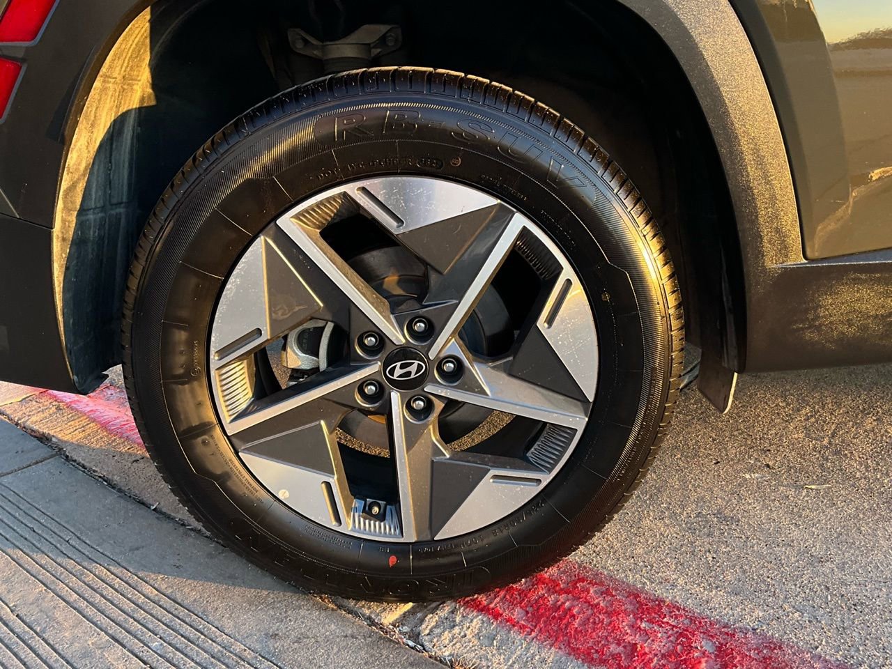 Used 2025 Hyundai Tucson SEL image 9