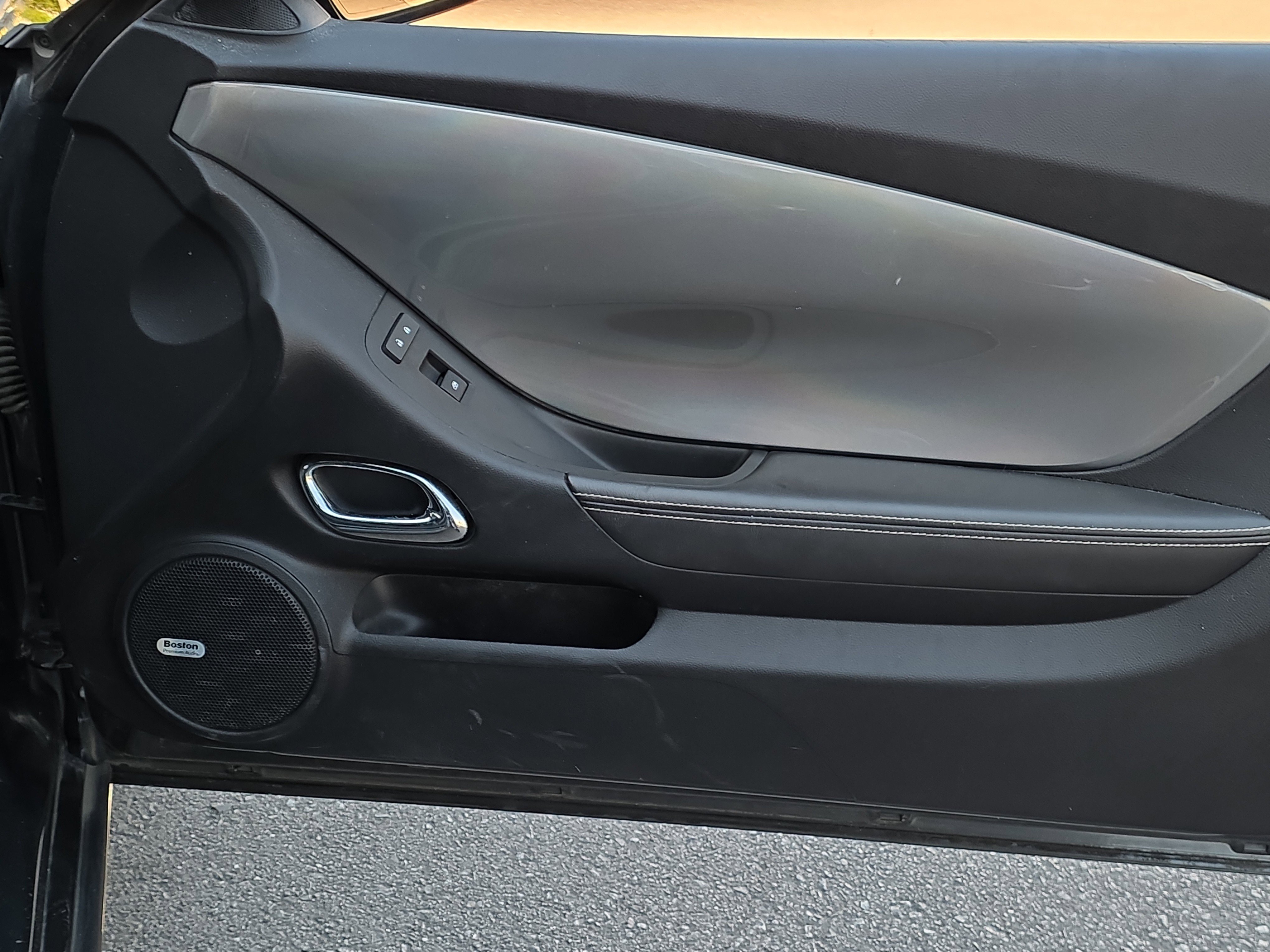 Used 2015 Chevrolet Camaro LT w/ RS Package image 27