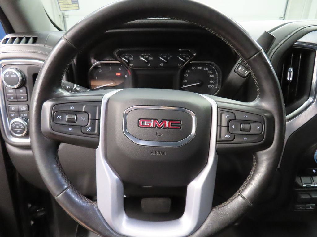 Used 2022 GMC Sierra 3500 SLT w/ X31 Off-Road Package AWD/4WD image 40