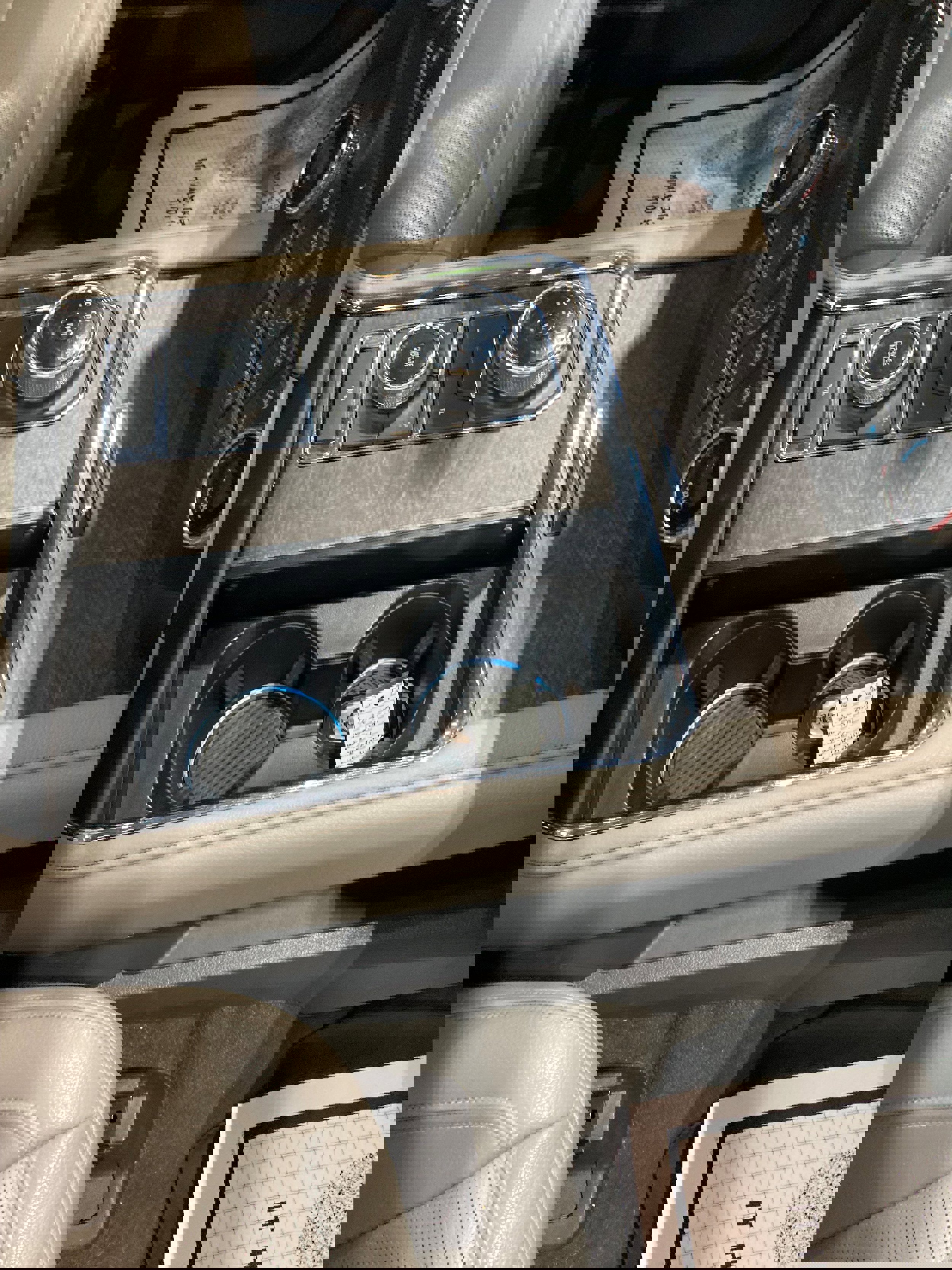 Used 2019 Ford Expedition Limited w/ Equipment Group 301A image 7