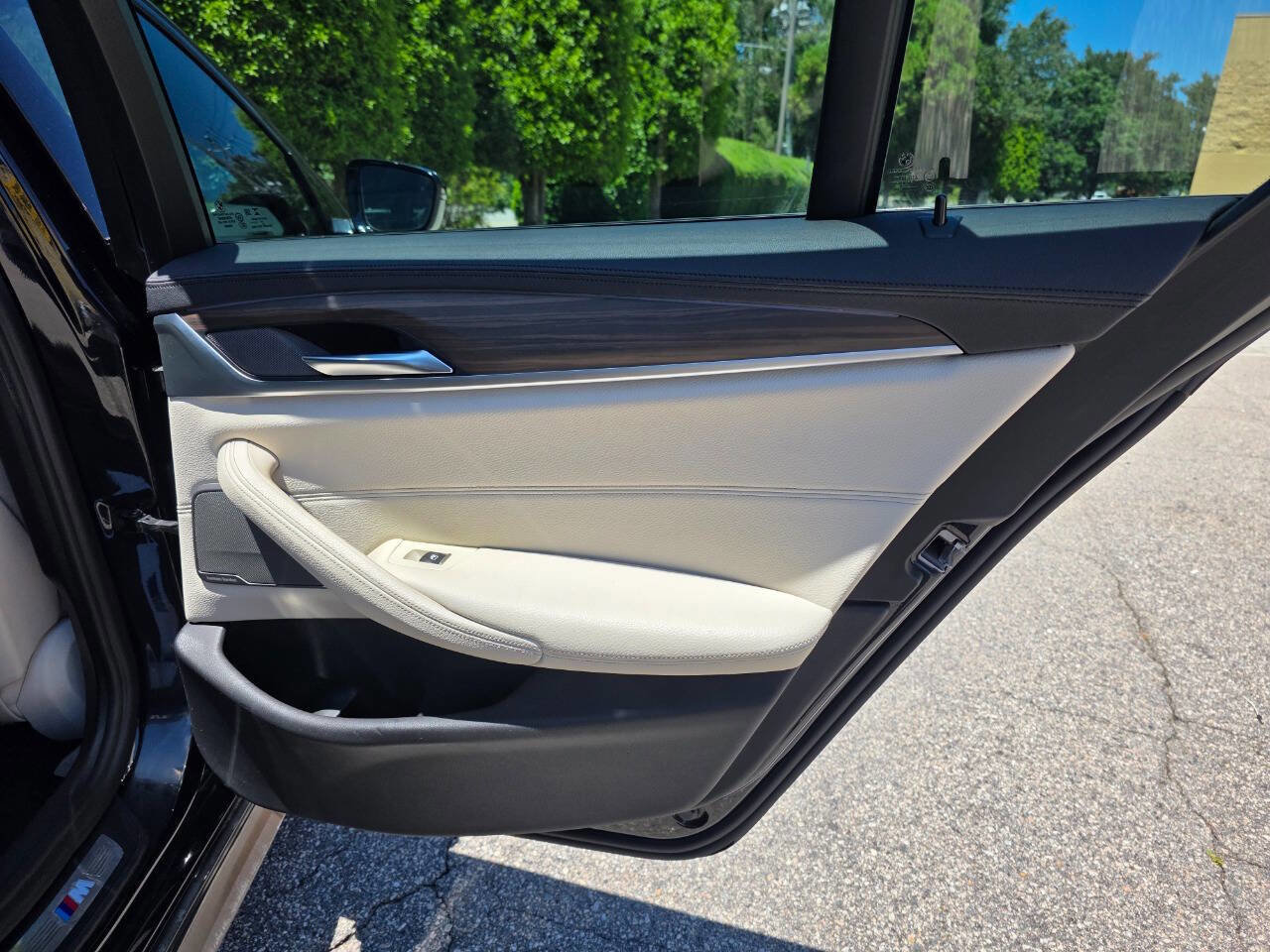 Used 2018 BMW 530i RWD image 37