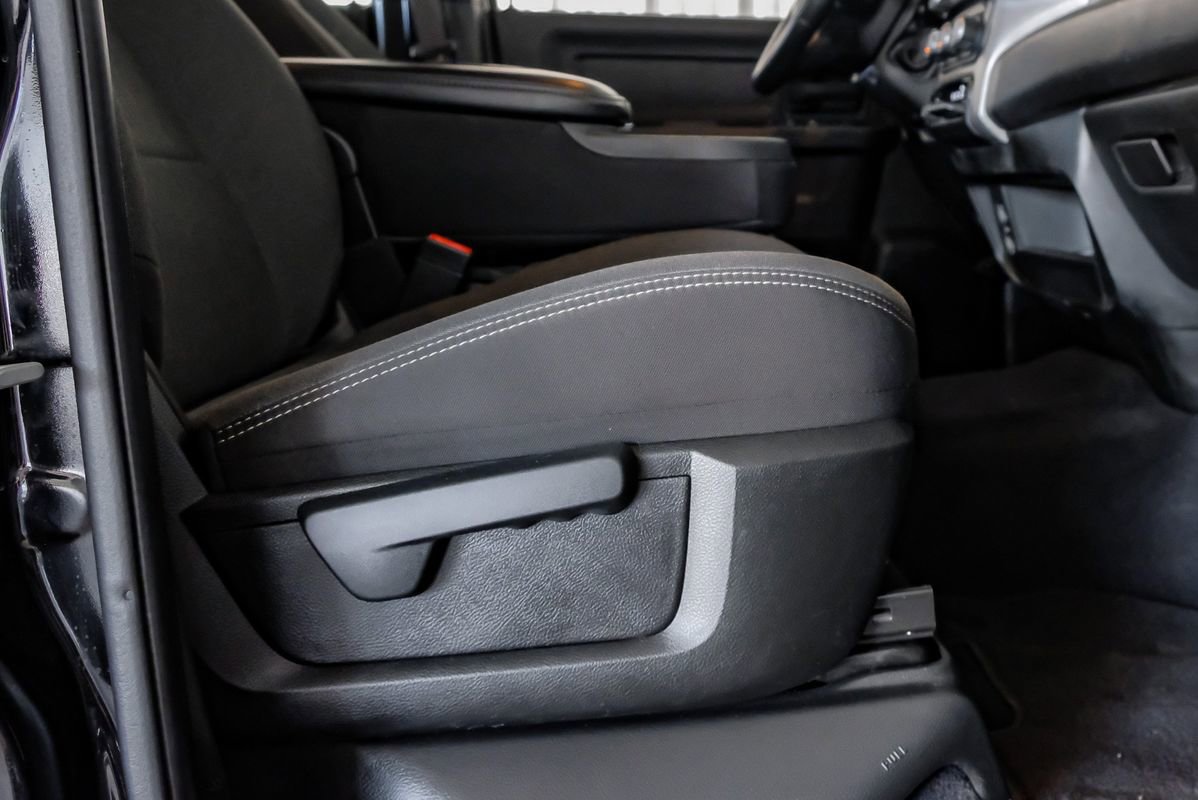 Used 2022 RAM 3500 Tradesman image 33