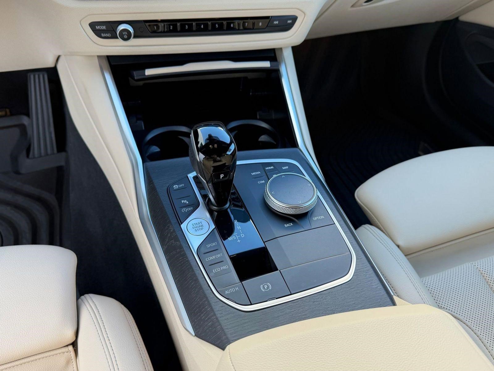 Certified 2023 BMW 430i Coupe w/ Premium Package image 17