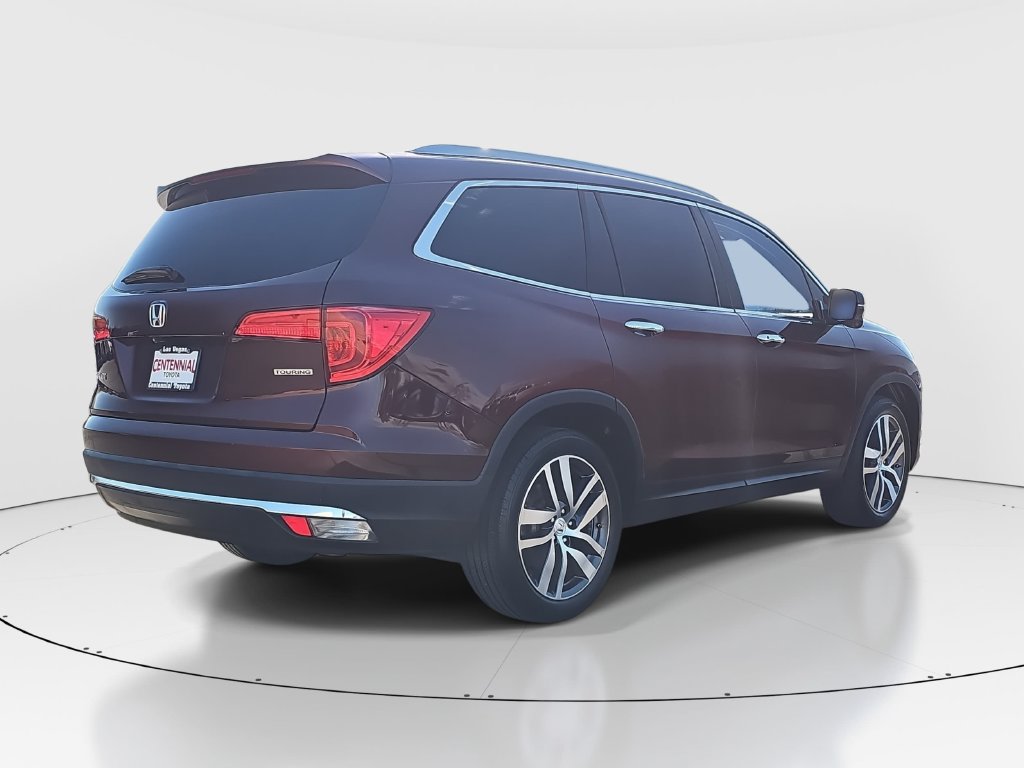 Used 2017 Honda Pilot Touring image 5