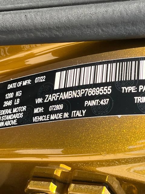 Used 2023 Alfa Romeo Giulia Veloce RWD image 37