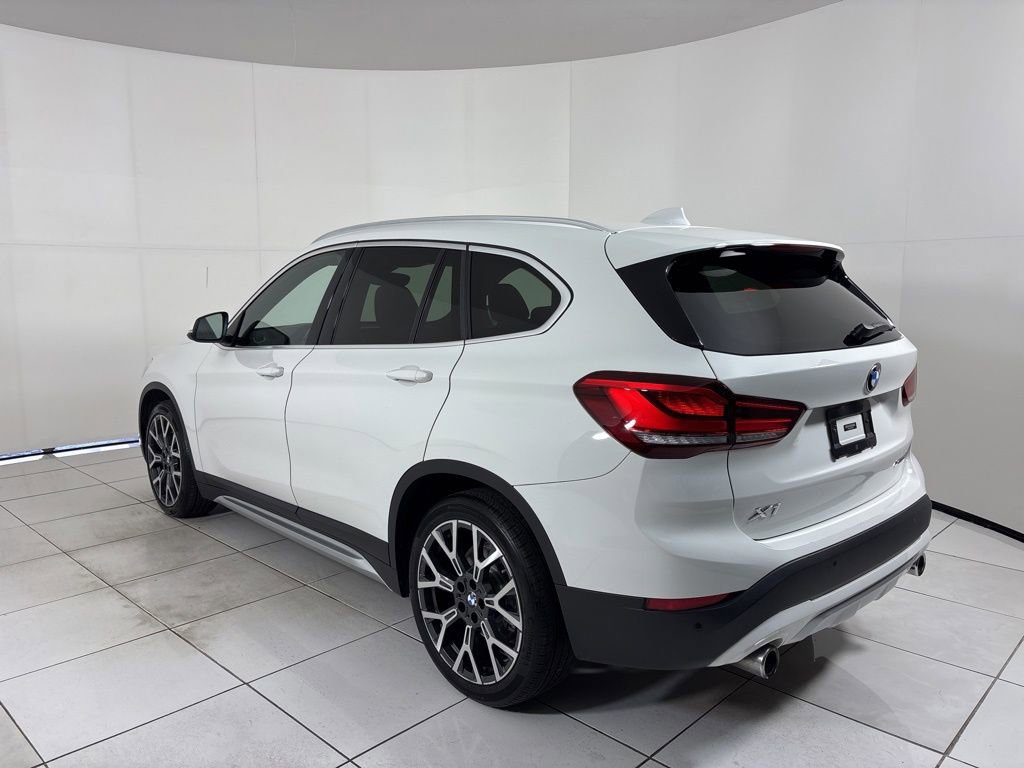 Used 2021 BMW X1 xDrive28i w/ Convenience Package AWD/4WD image 3