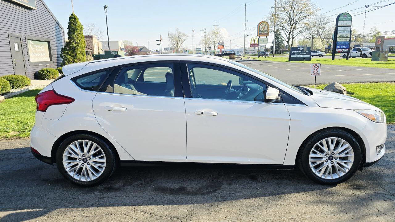 Used 2016 Ford Focus Titanium w/ Titanium Winter Package FWD image 7