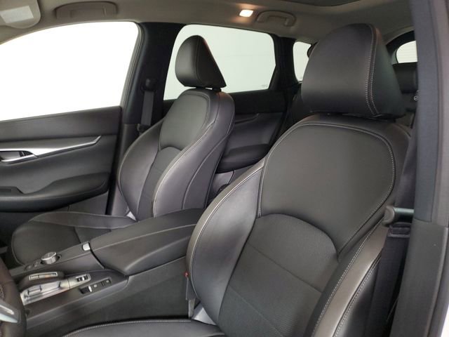 Certified 2025 INFINITI QX50 Luxe image 22