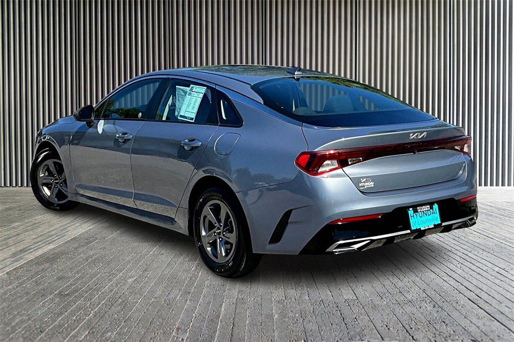 Used 2023 Kia K5 LXS image 2