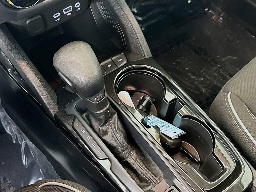 Used 2022 Chevrolet TrailBlazer LT AWD/4WD image 23