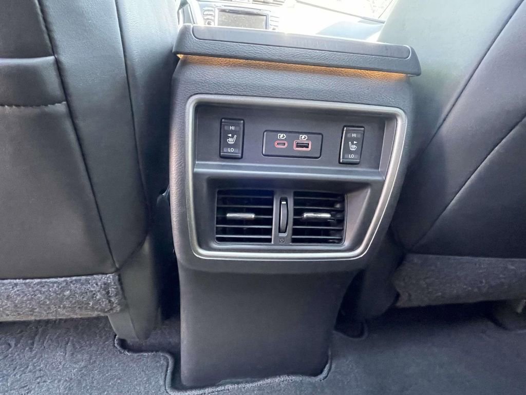 Used 2023 Nissan Murano Platinum w/ Cargo Package FWD image 17