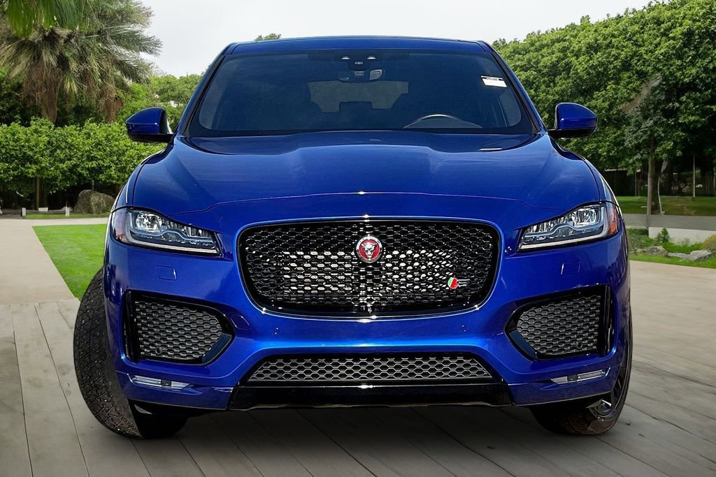 Used 2020 Jaguar F-PACE S image 2