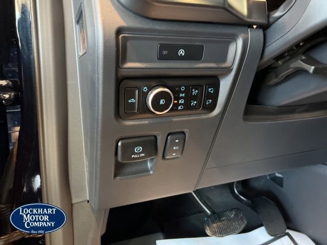 New 2025 Ford F150 Lariat w/ Equipment Group 502A High image 53