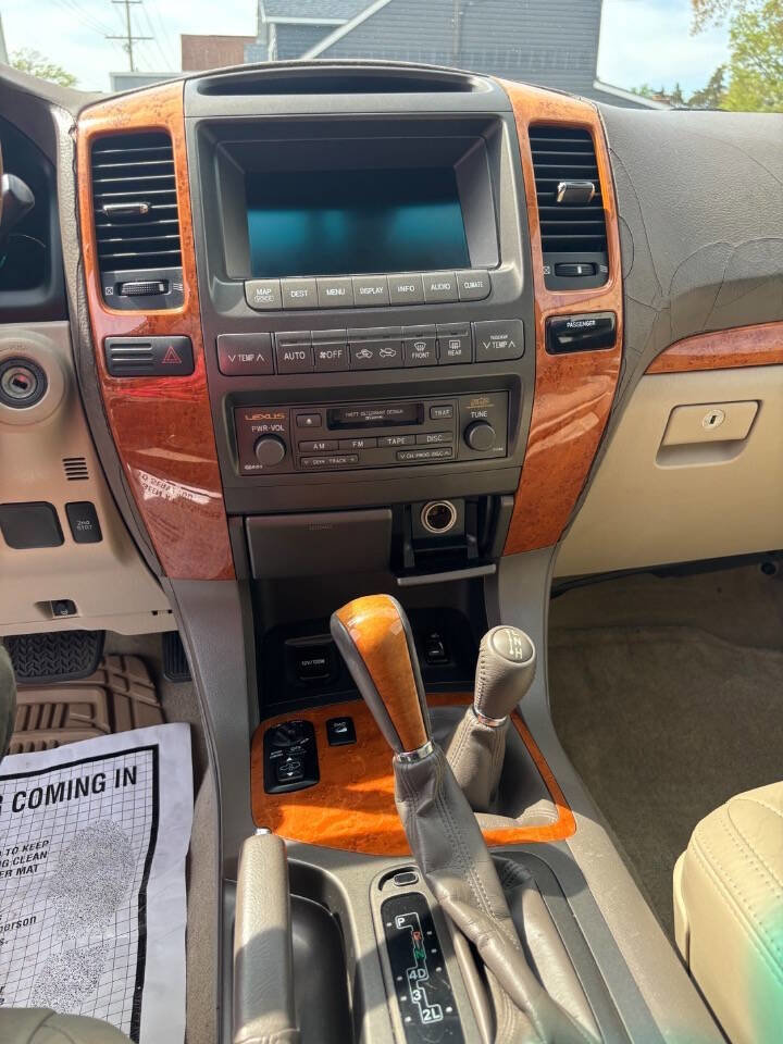 Used 2004 Lexus GX 470 AWD/4WD image 23