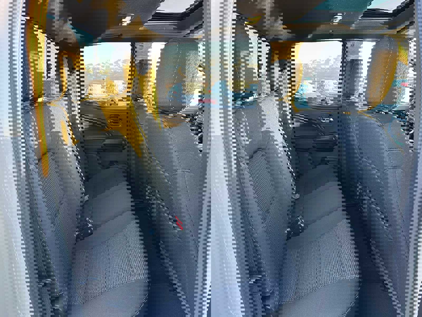 New 2026 GMC Canyon Elevation w/ Convenience Package image 12