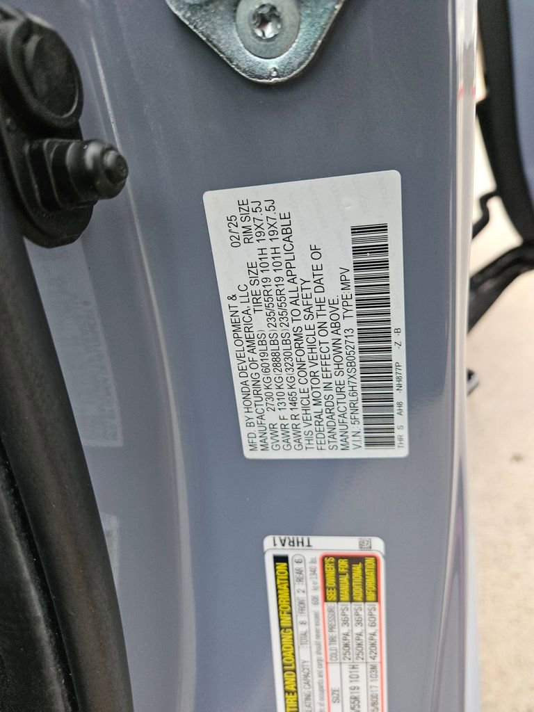 Used 2025 Honda Odyssey Sport-L image 31