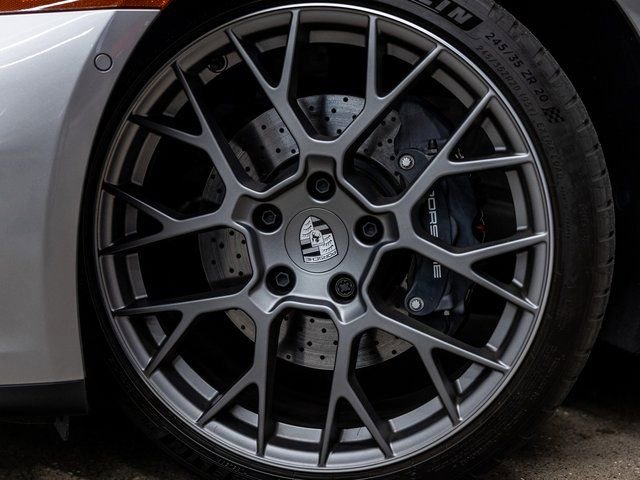 Certified 2025 Porsche 911 Carrera image 16