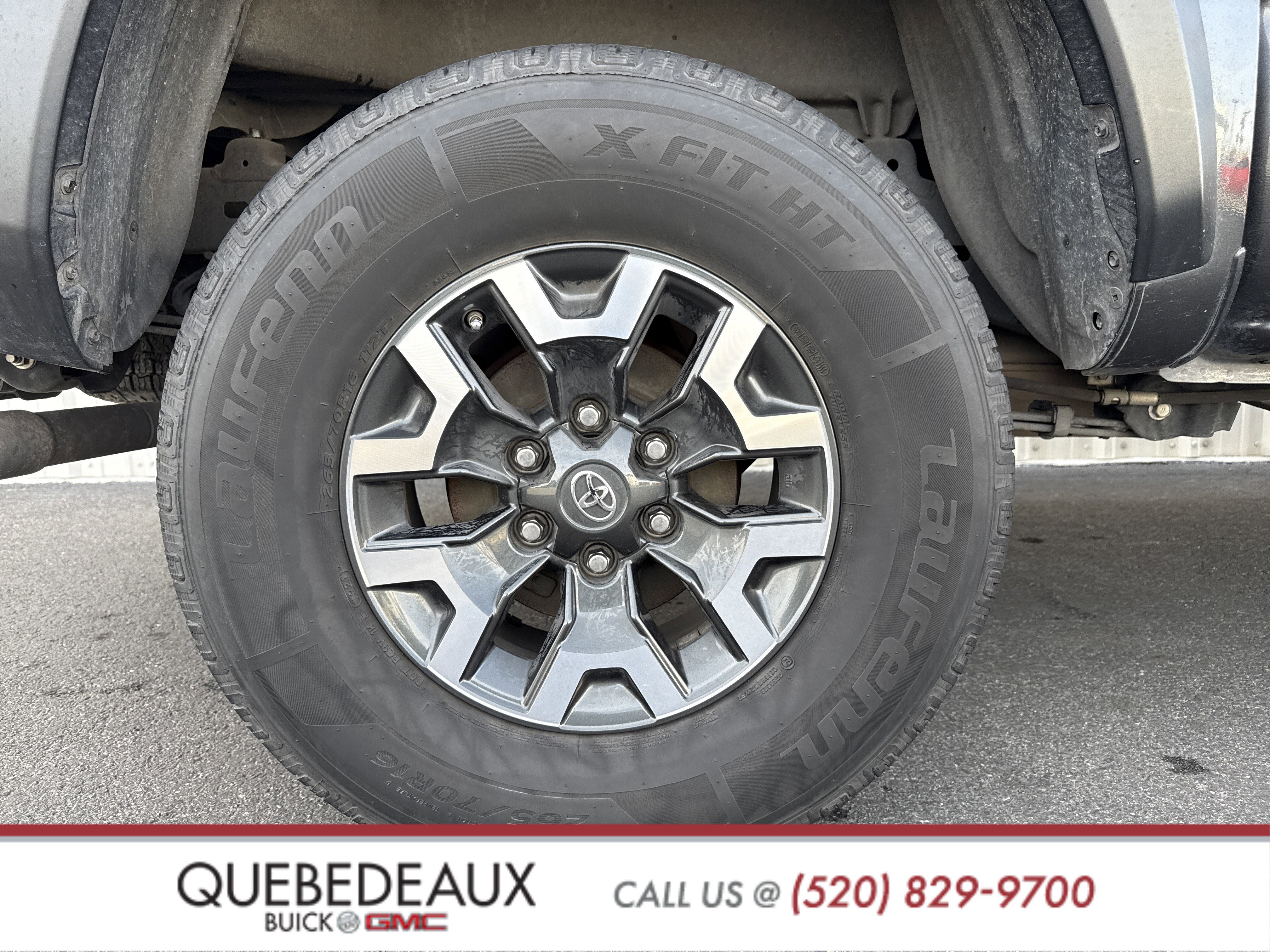 Used 2020 Toyota Tacoma TRD Off-Road image 21