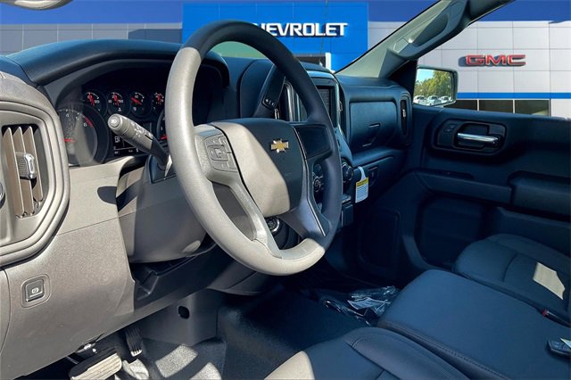 New 2026 Chevrolet Silverado 1500 W/T w/ WT Safety Package image 7